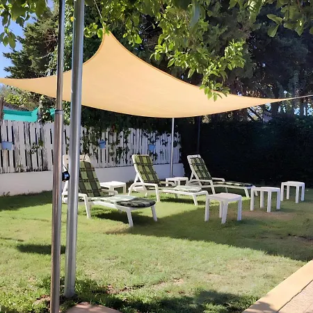 Chalet Con Piscina Privada Y Barbacoa Nyaraló