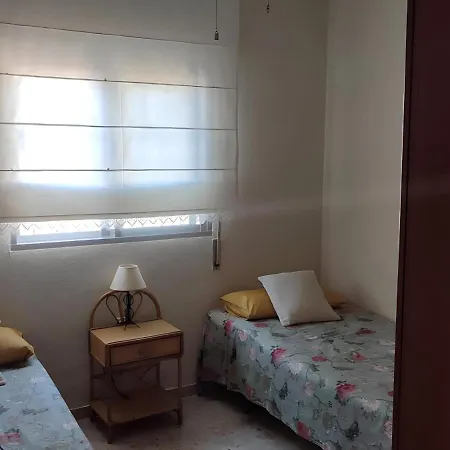בית נופש Chalet Con Piscina Privada Y Barbacoa